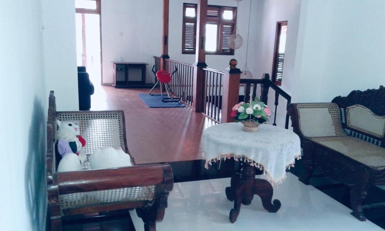 Casa Blanca Hotel Ahangama Kültér fotó